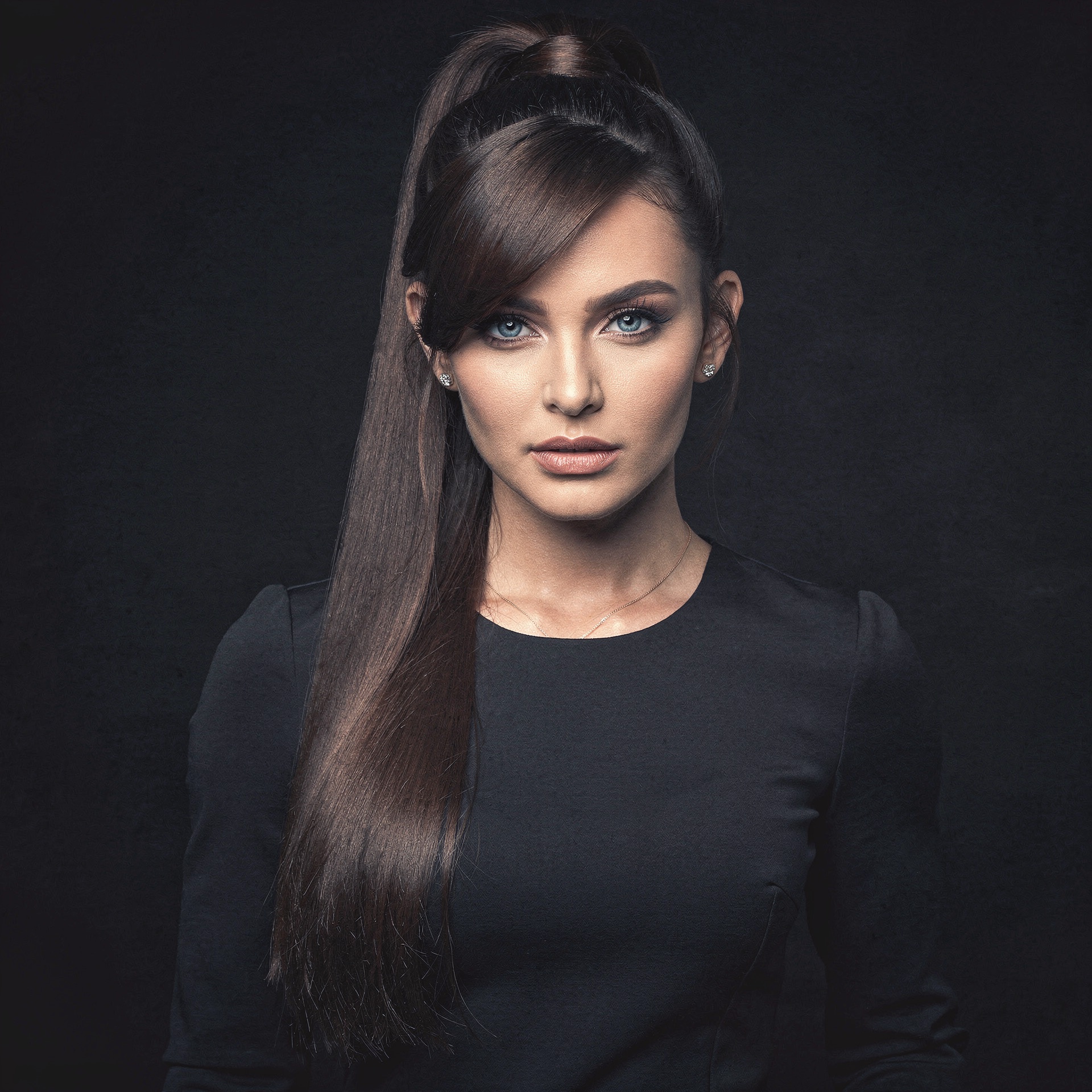 Luna, 32